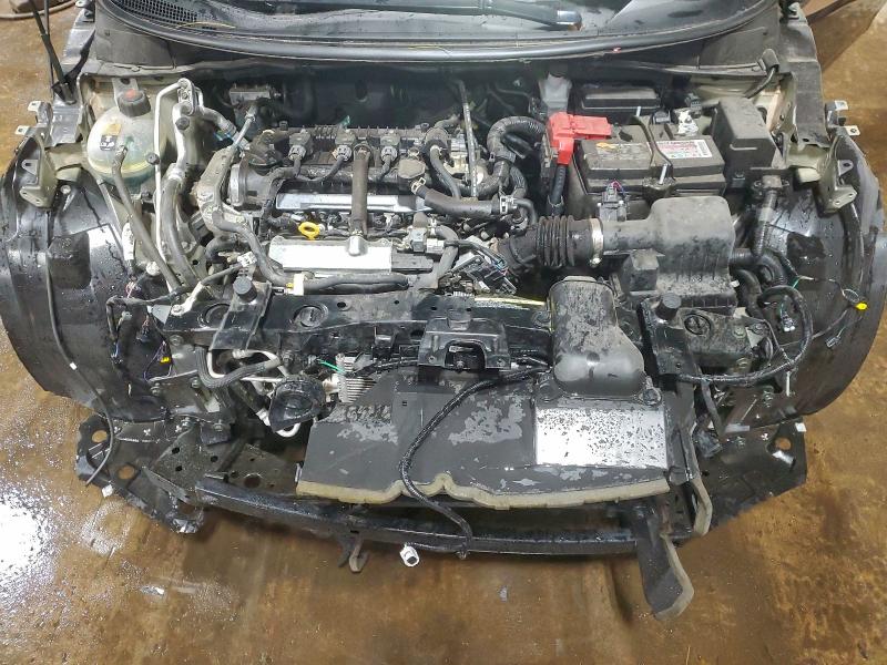 Фото 11 - NISSAN VERSA