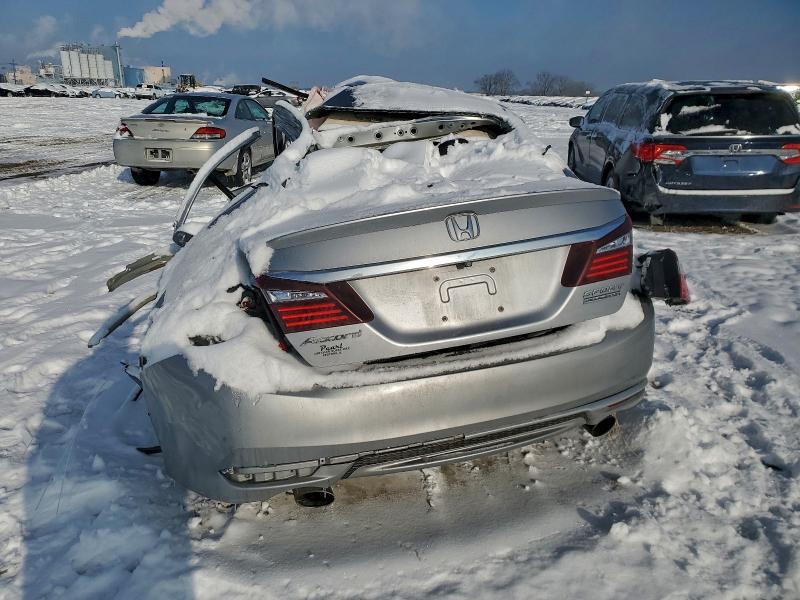 Фото 6 - HONDA ACCORD