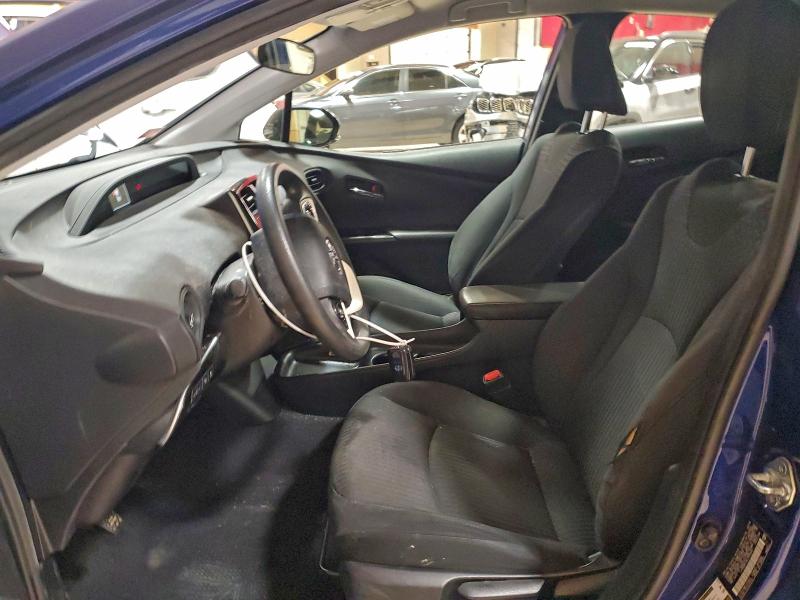 Фото 7 - TOYOTA PRIUS