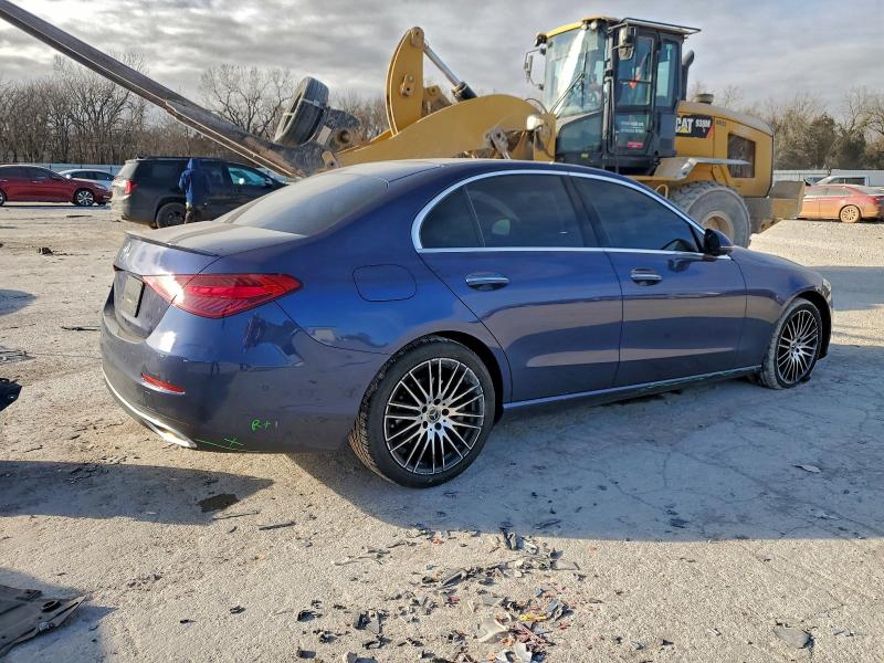 Фото 3 - MERCEDES-BENZ C-CLASS