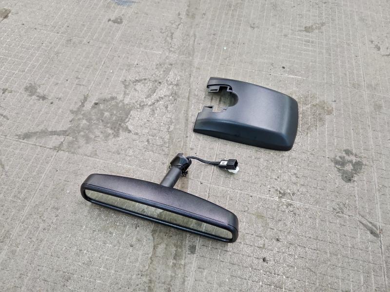 Фото 12 - TOYOTA CAMRY