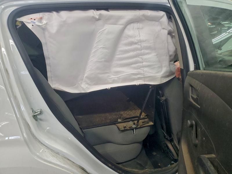 Фото 10 - CHEVROLET SONIC