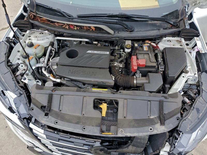 Фото 11 - NISSAN ROGUE