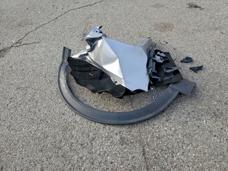 Фото 13 - FORD EXPLORER