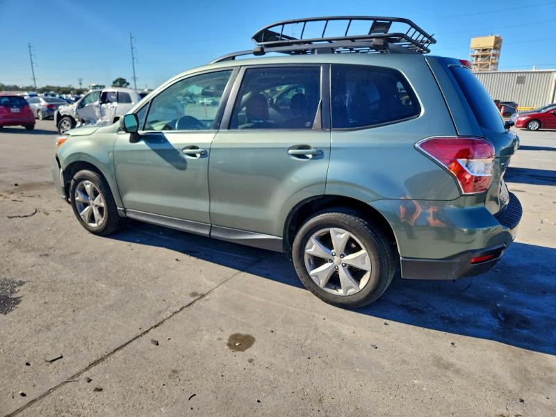 Фото 2 - SUBARU FORESTER