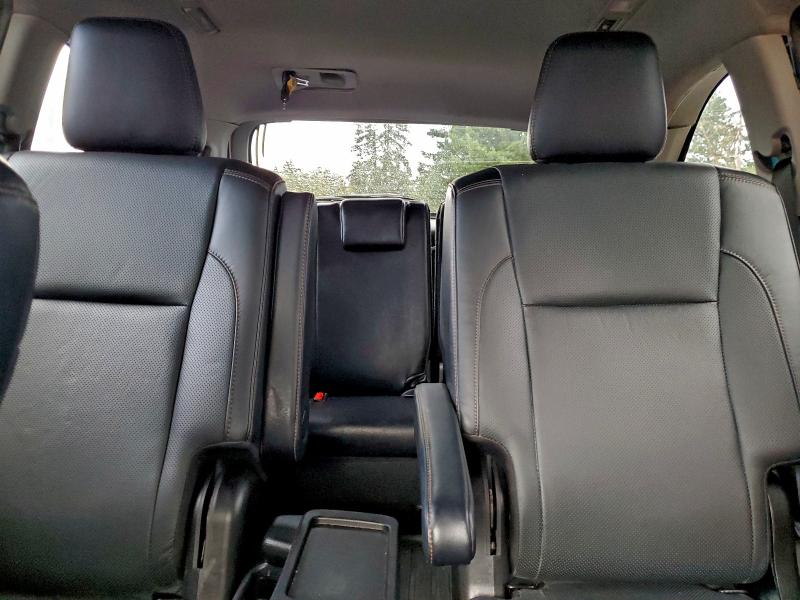 Фото 10 - TOYOTA HIGHLANDER