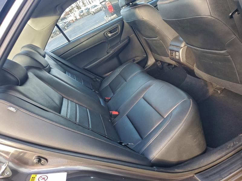 Фото 10 - TOYOTA CAMRY