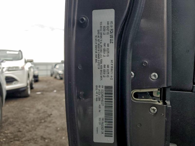 Фото 12 - CHRYSLER 300