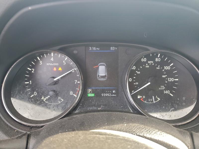 Фото 9 - NISSAN ROGUE