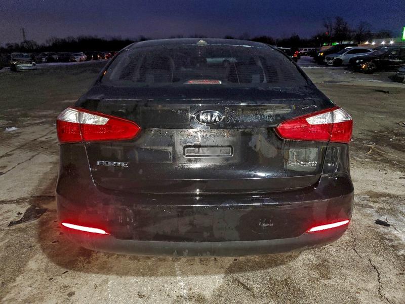 Фото 6 - KIA FORTE