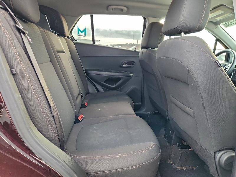 Фото 10 - CHEVROLET TRAX