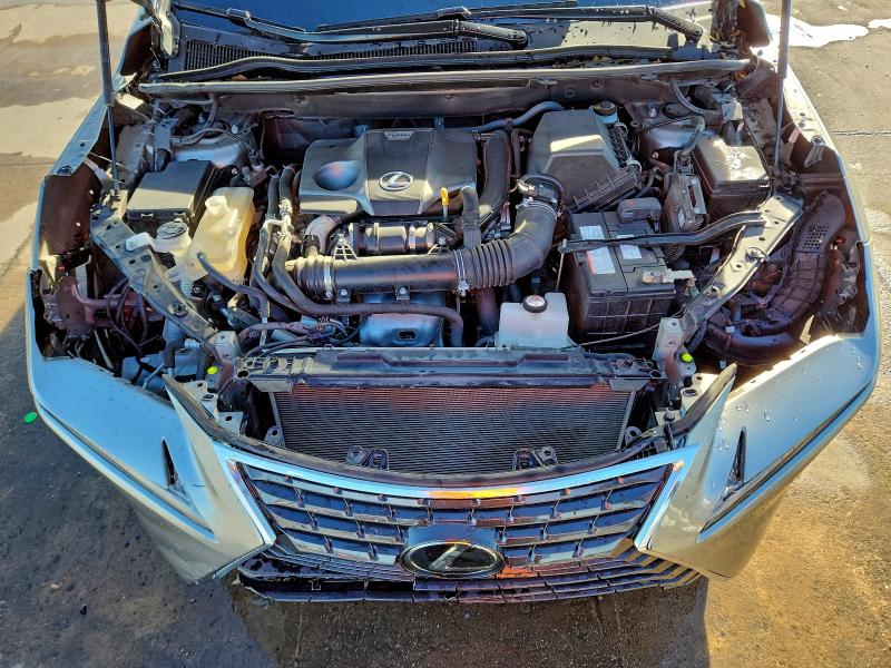 Фото 12 - LEXUS NX