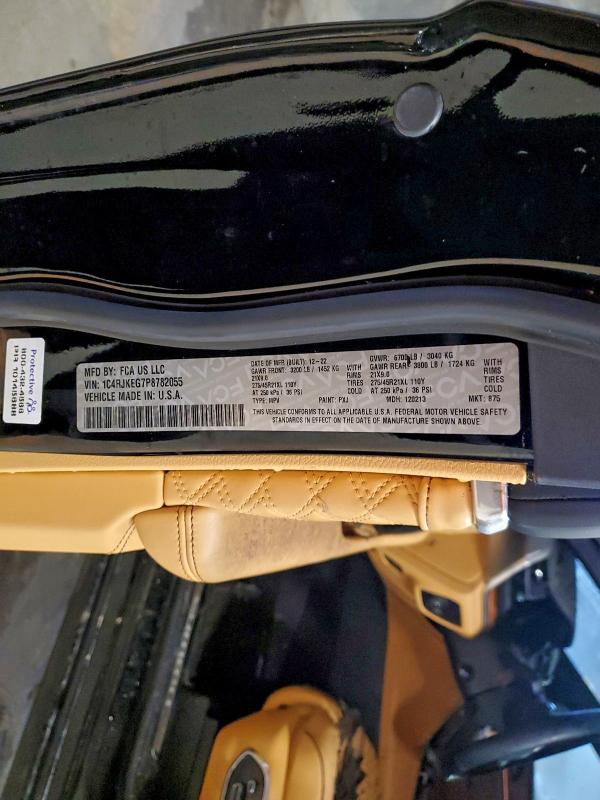 Фото 13 - JEEP GRAND CHER