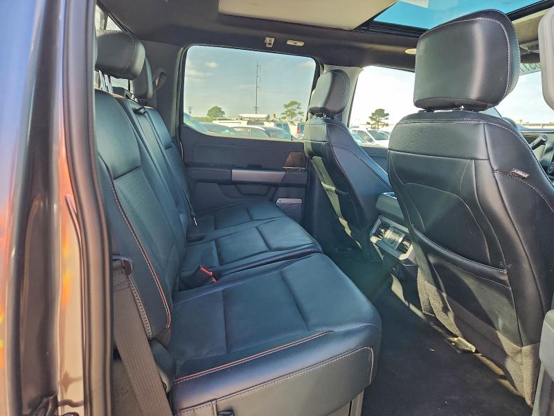 Фото 10 - FORD F250