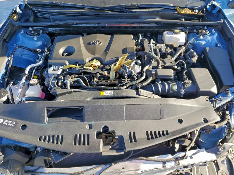 Фото 11 - TOYOTA CAMRY