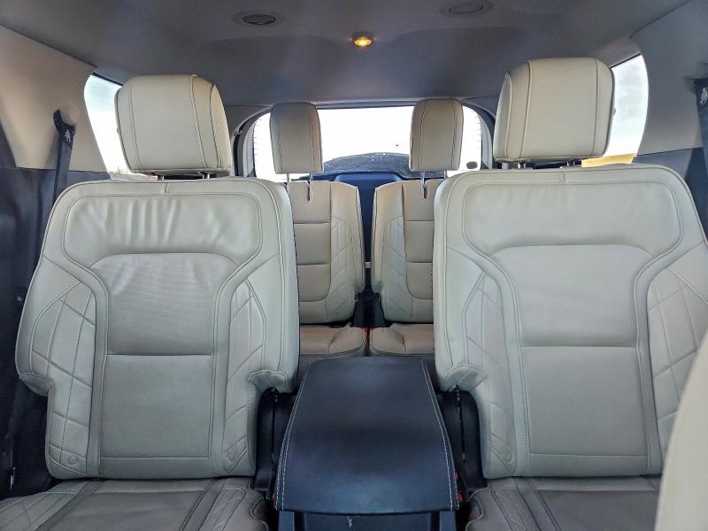 Фото 10 - FORD EXPLORER