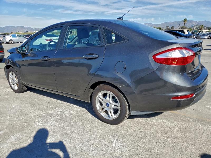 Фото 2 - FORD FIESTA