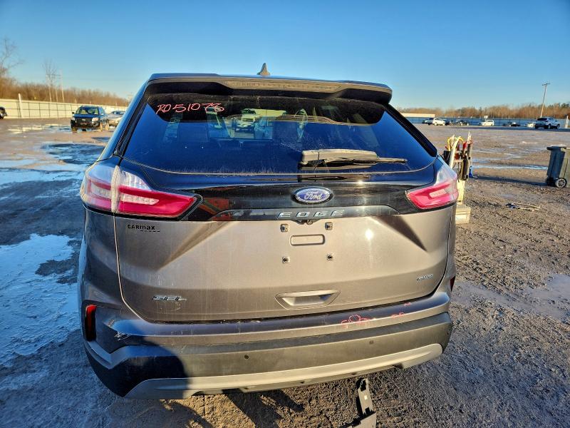 Фото 6 - FORD EDGE