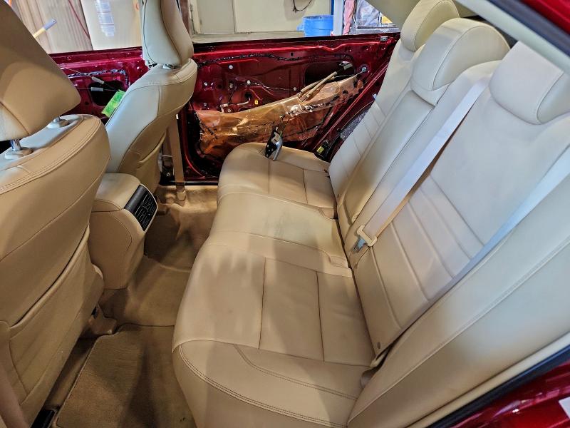 Фото 10 - TOYOTA CAMRY