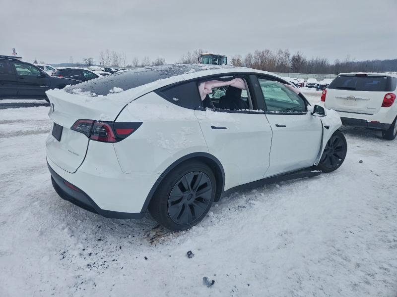 Фото 3 - TESLA MODEL Y