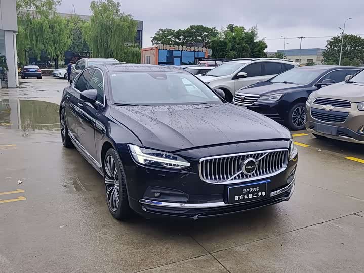 Volvo S90 2025 2025款 B5 智雅豪华版