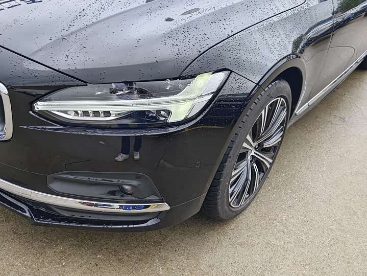 Volvo S90 2025 2025款 B5 智雅豪华版