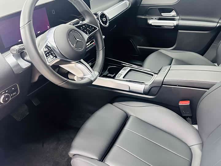 Mercedes-Benz GLB-Class 2024 2024款 GLB 200 动感型