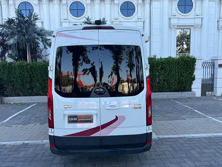Maxus V90 RV 2021 2021款 2.0T旅行家V90自行式B型房车豪华版纵床