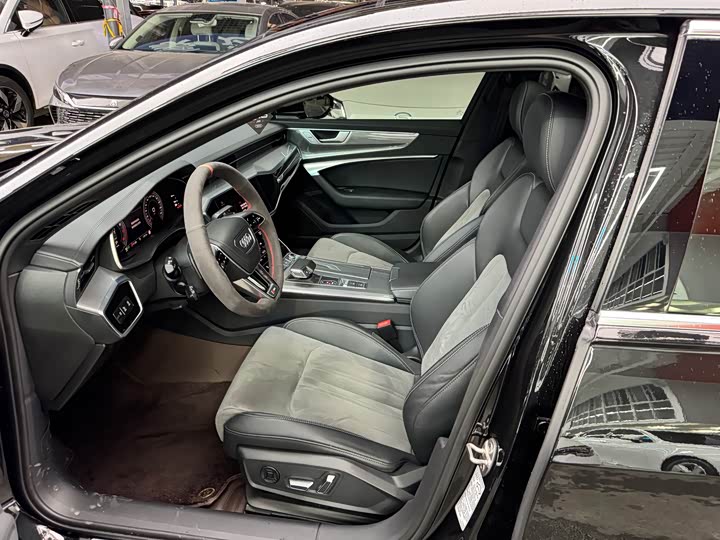 Audi A6L 2025 2025款 45 TFSI 臻选动感型