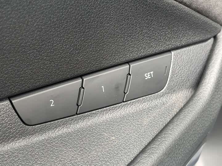 Audi e-tron 2021 2021款 50 quattro 豪华型