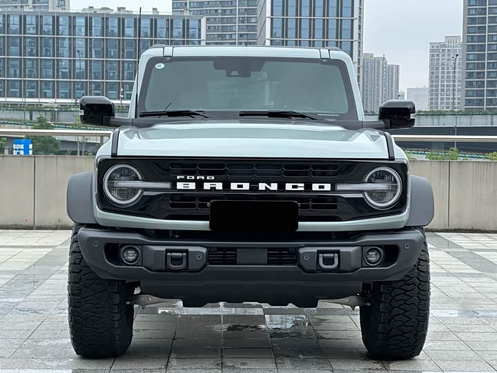 Ford Bronco 2024 2024款 2.3T 长滩大脚越野版