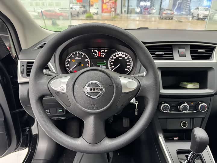 Nissan Sylphy 2024 2024款 经典 1.6XE CVT舒适版