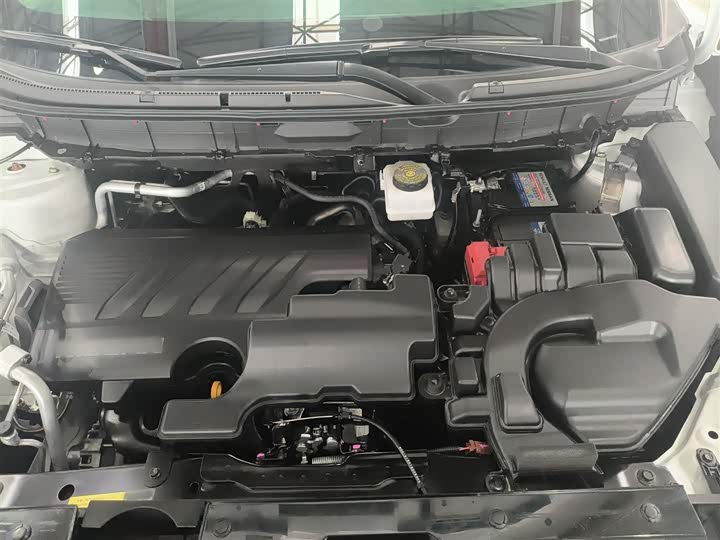 Nissan X-Trail 2023 2023款 经典 2.0L 两驱智联臻享版