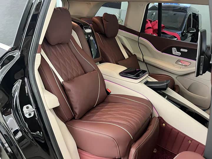 Mercedes-Benz GLS-Class 2025 2025款 GLS 450 4MATIC 动感型