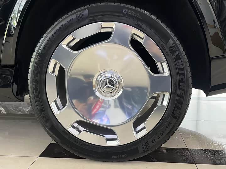 Mercedes-Benz GLS-Class 2025 2025款 GLS 450 4MATIC 动感型