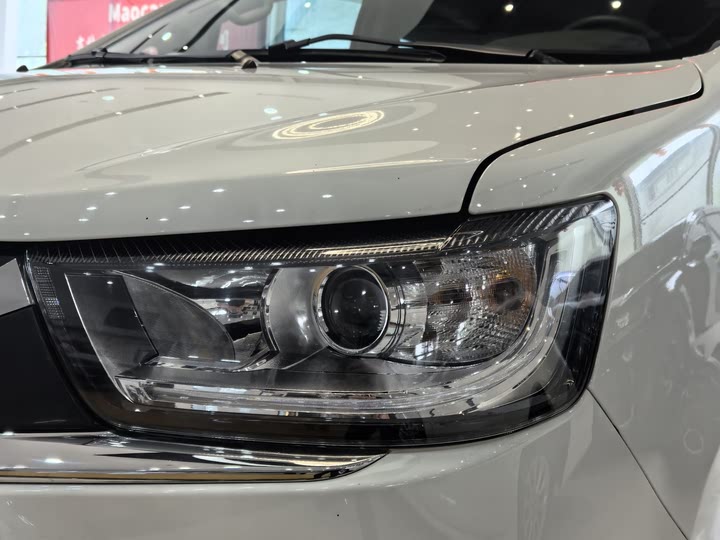 JAC Refine M4 2022 2022款 2.0TGDI 自动商旅版