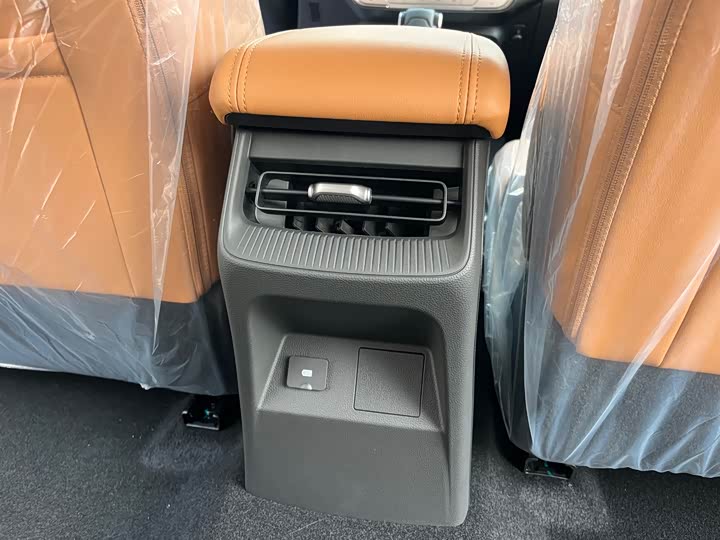 Haval H5 2025 2025款 2.0T自动四驱领英版 汽油