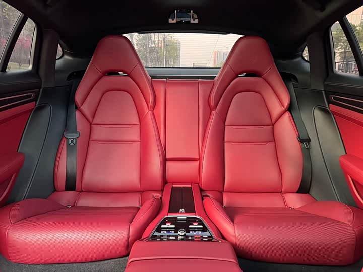 Porsche Panamera Hybrid 2023 2023款 改款 Panamera 4 E-Hybrid 铂金版 2.9T