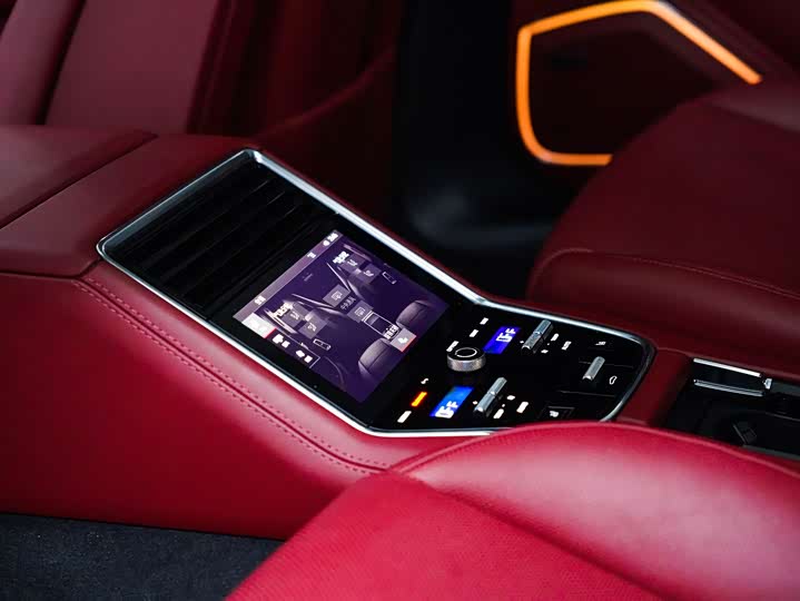 Porsche Panamera Hybrid 2023 2023款 改款 Panamera 4 E-Hybrid 铂金版 2.9T