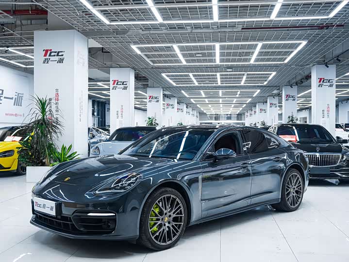 Porsche Panamera Hybrid 2023 2023款 改款 Panamera 4 E-Hybrid 铂金版 2.9T