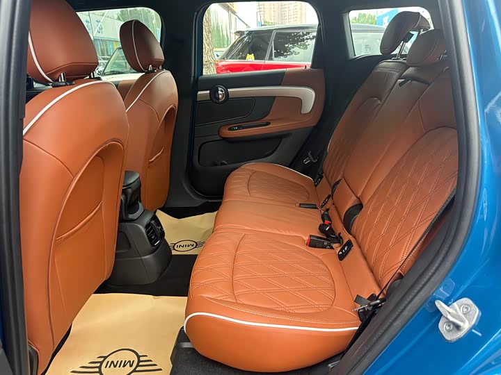 Mini Countryman 2023 2023款 2.0T COOPER S ALL4 鉴赏家