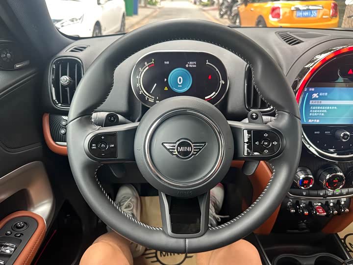 Mini Countryman 2023 2023款 2.0T COOPER S ALL4 鉴赏家
