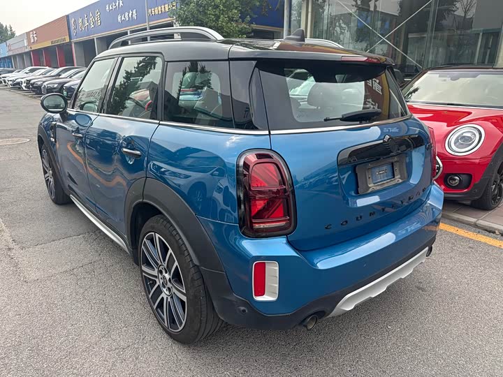 Mini Countryman 2023 2023款 2.0T COOPER S ALL4 鉴赏家