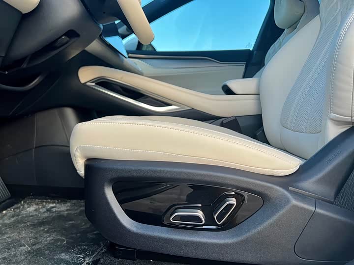 BYD Song L 2024 2024款 662km 卓越型