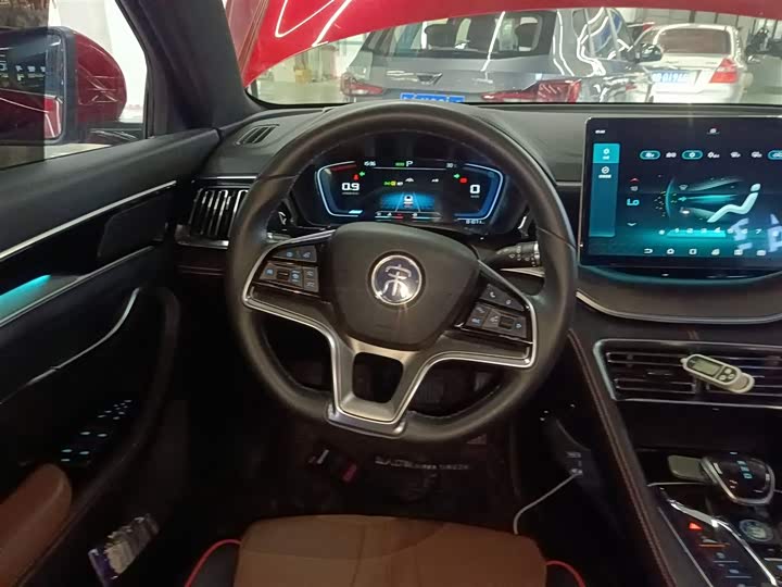 BYD Song Plus 2020 2020款 1.5T 自动尊贵型