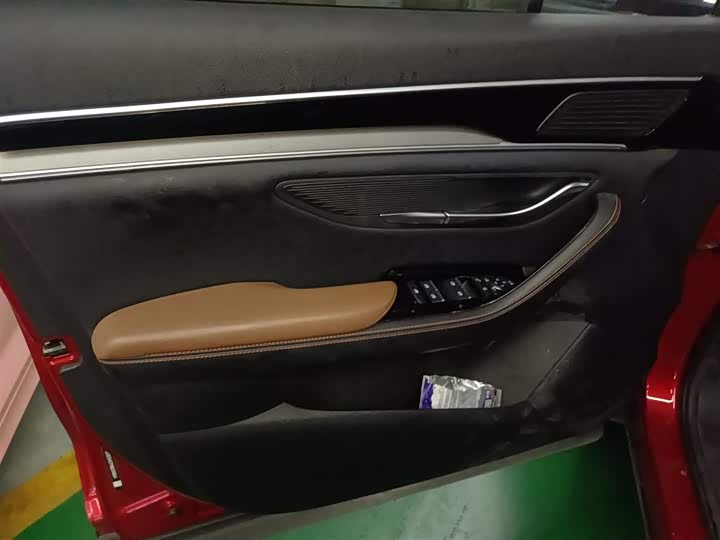 BYD Song Plus 2020 2020款 1.5T 自动尊贵型