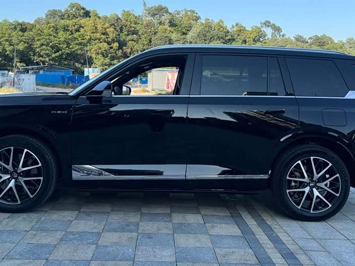 2024 GAC Trumpchi ES9