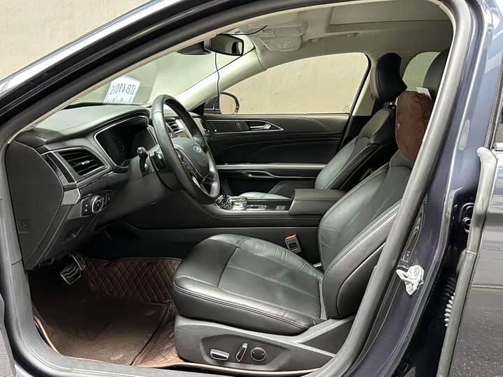 Ford Taurus 2019 2019款 EcoBoost 245 尊享版