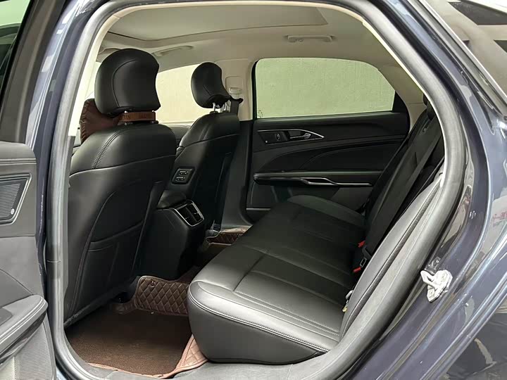 Ford Taurus 2019 2019款 EcoBoost 245 尊享版