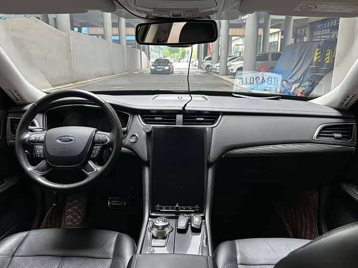 Ford Taurus 2019 2019款 EcoBoost 245 尊享版